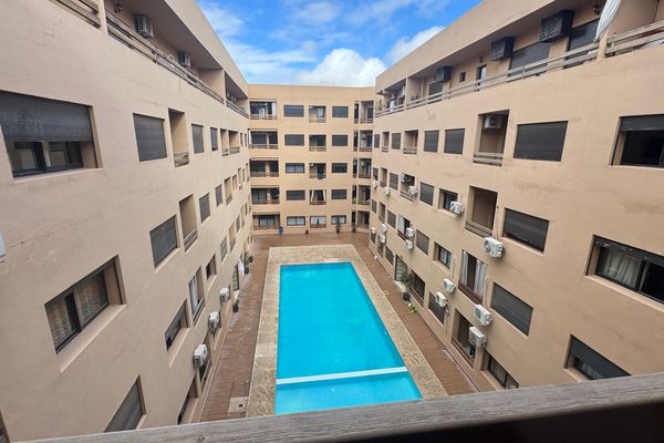 Bel et grand appartement de 4 chambres